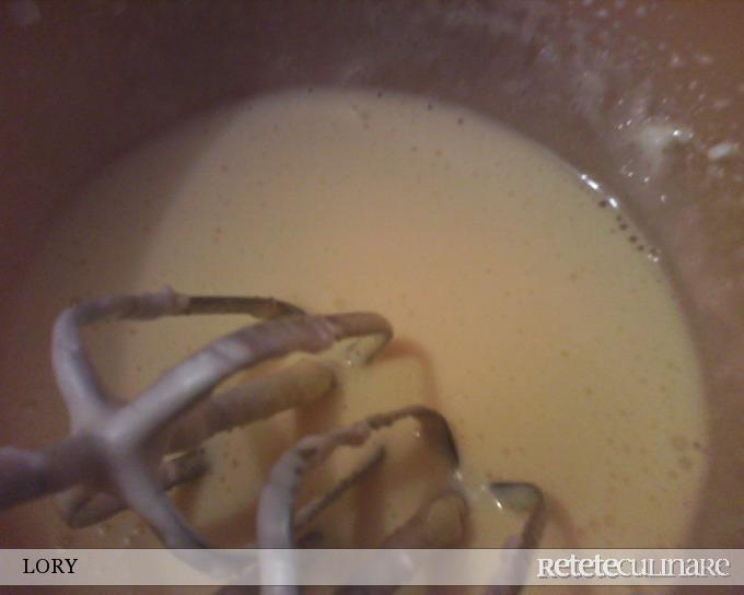 Tort De Mere Si Crema De Lapte
