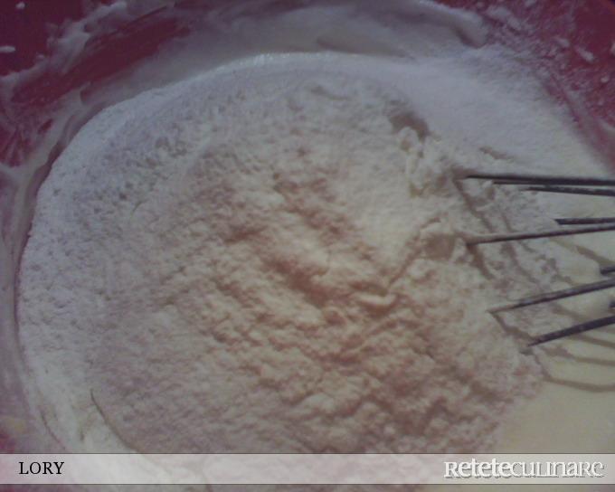 Tort De Mere Si Crema De Lapte