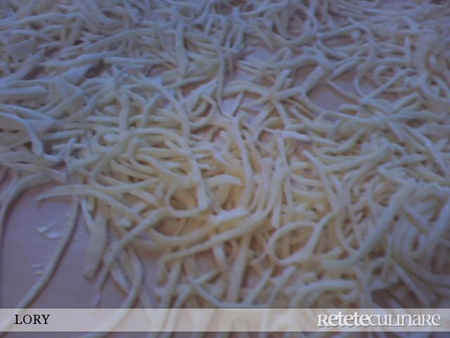 Ciorba Moldoveneasca de Gaina