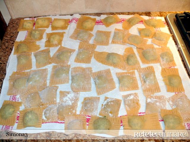 Ravioli cu Dovleac in Sos de Unt si Ierburi Aromate