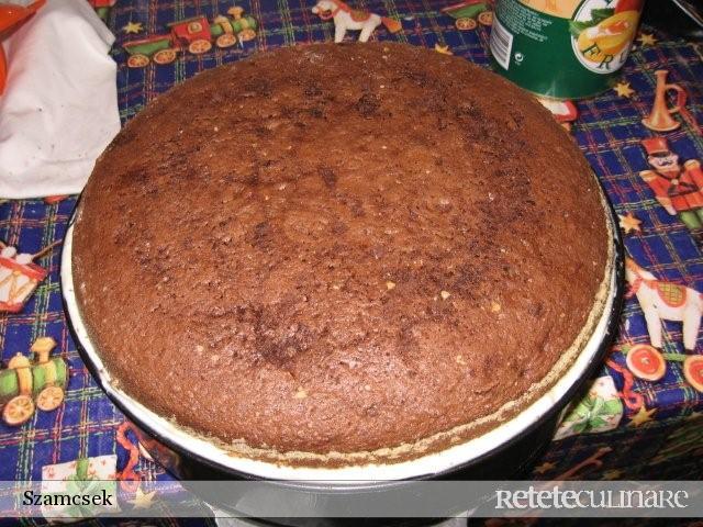 Tort Diplomat Cu Piersici Si Jeleu