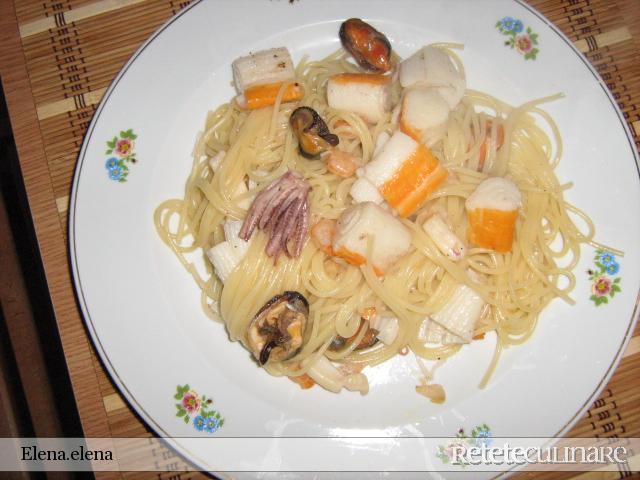 Paste Cu Fructe De Mare