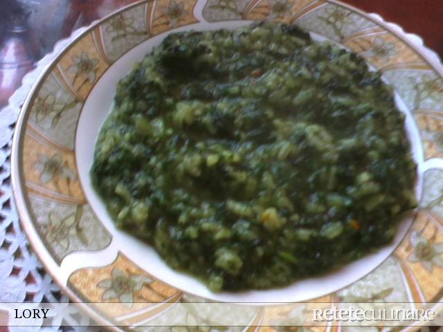 Pilaf Cu Urzici