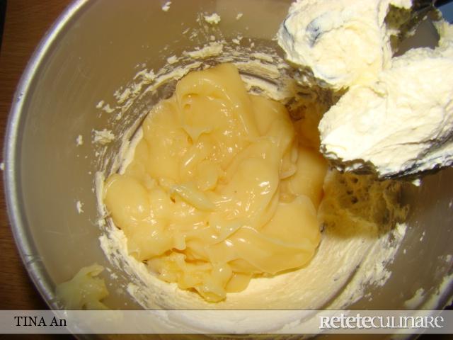 Prajitura cu nuca si crema de budinca