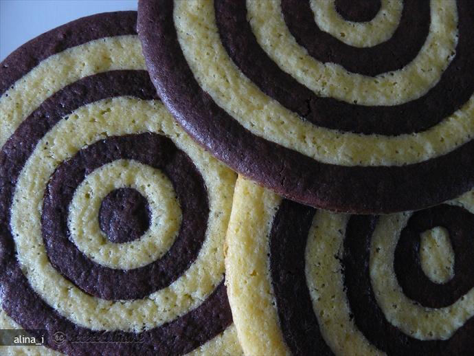 Tort Sah cu Crema de Ciocolata