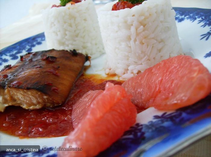 Somon Glazurat cu Sos Picant de Grapefruit