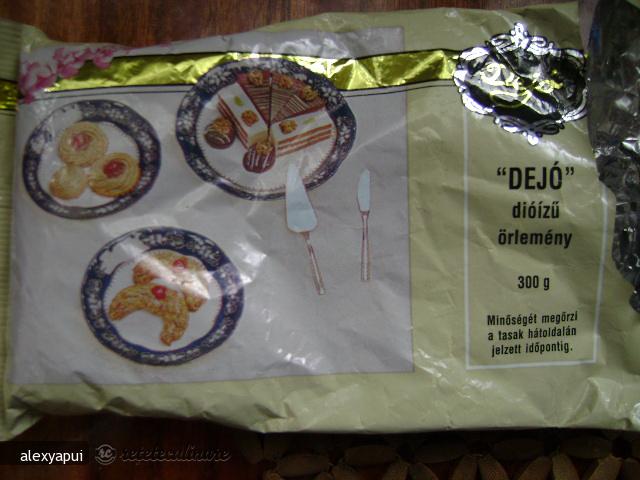 Macaroane cu Nuca