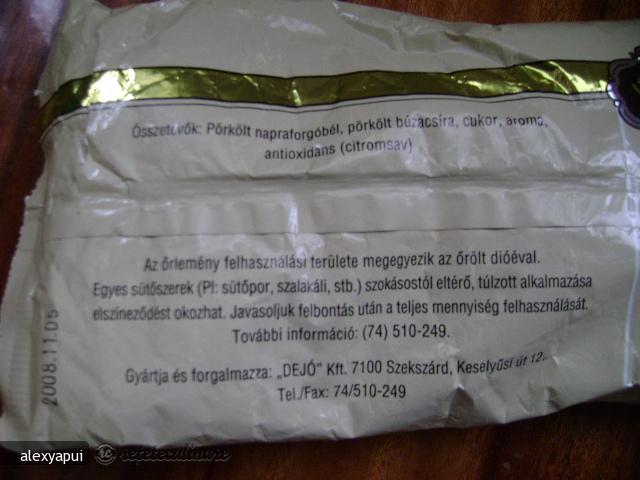 Macaroane cu Nuca