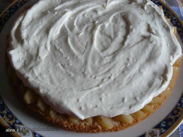 Tort cu Mere si Frisca
