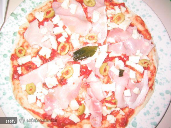 Pizza cu Piadine
