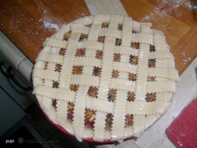 Tarta cu Mere si Merisoare