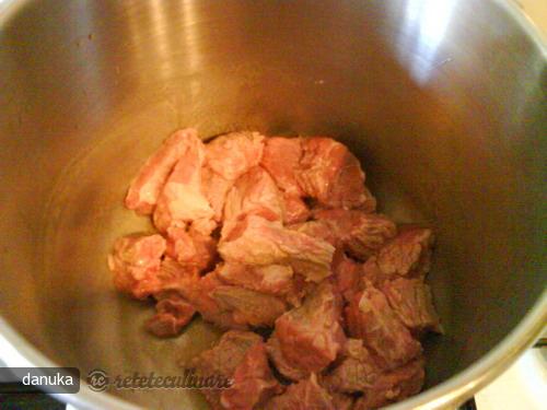 Boeuf Bourguignon (fara Vin)
