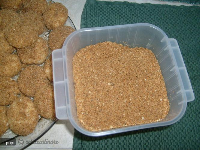 Reţetă de preparare a papanaşilor Fierți