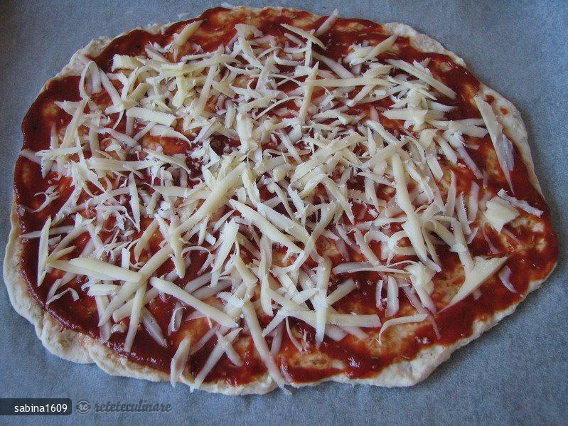 Pizza cu Sunca