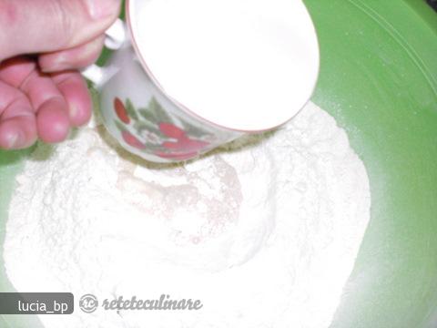 Cozonac cu Scortisoara