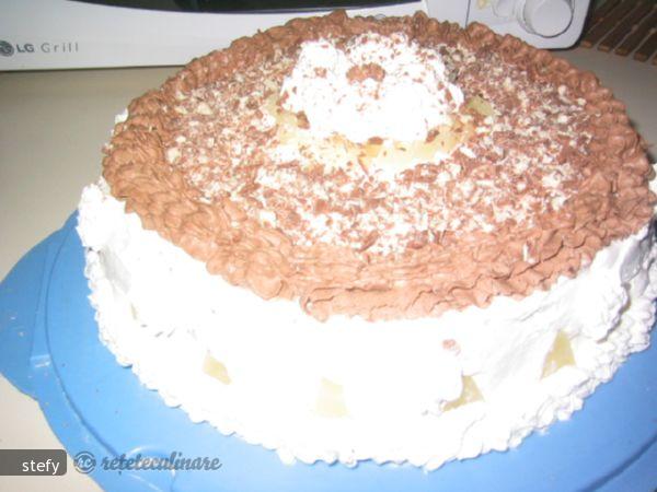 Tort de ciocolata