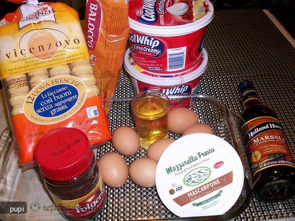 Tiramisu cu rom si vin marsala