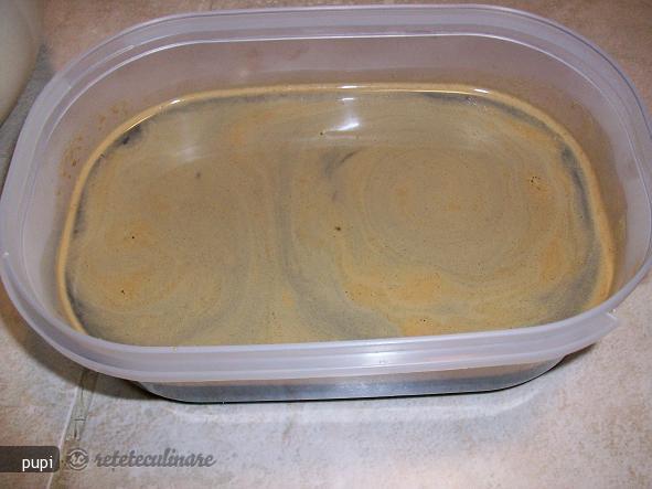 Tiramisu cu rom si vin marsala