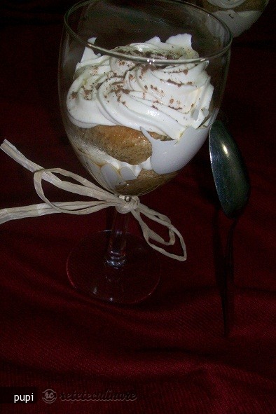 Tiramisu cu rom si vin marsala