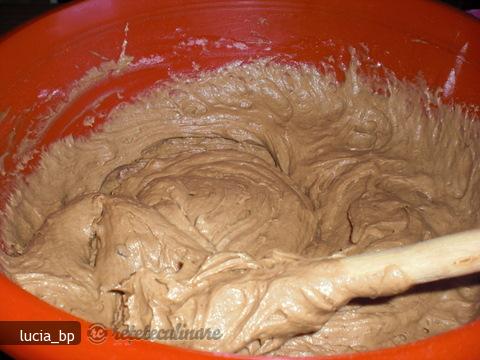 Muffins cu inima de caramel