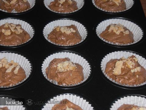 Muffins cu inima de caramel