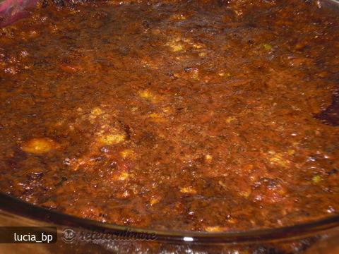 Varza cu carne,la cuptor