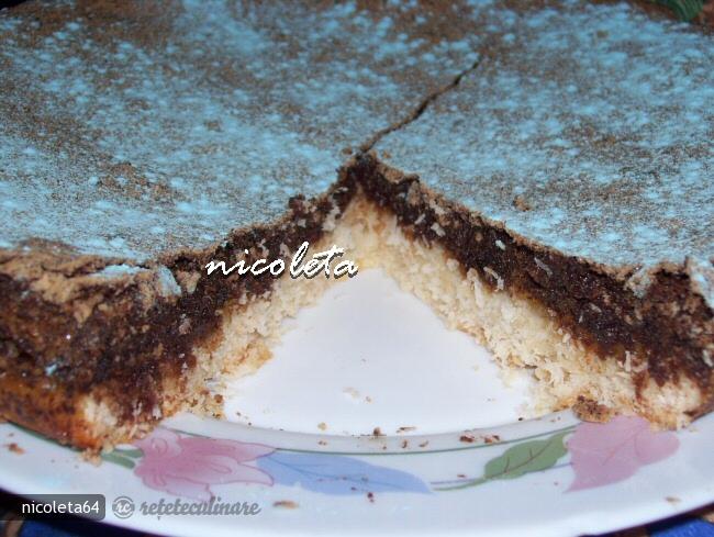Tort cu nuca de cocos si ciocolata