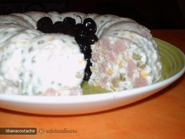 Aperitiv gen aspic cu smantana