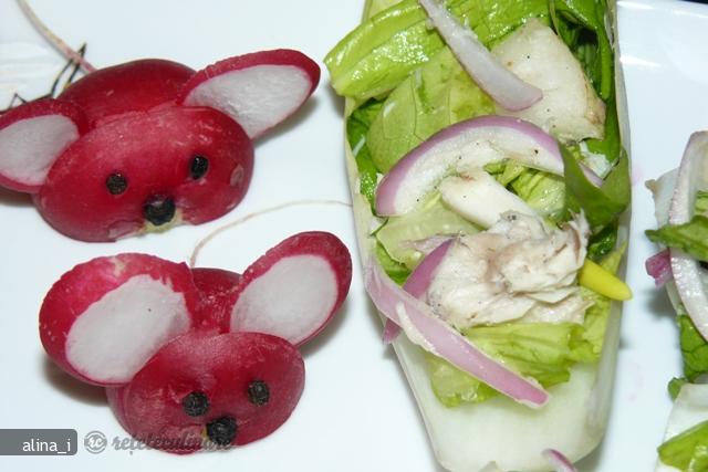 Salata cu peste si pere