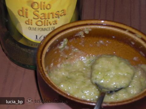 Peste la cuptor,in straturi,cu sos libanez
