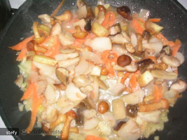 Garnitura cu pastai si ciuperci