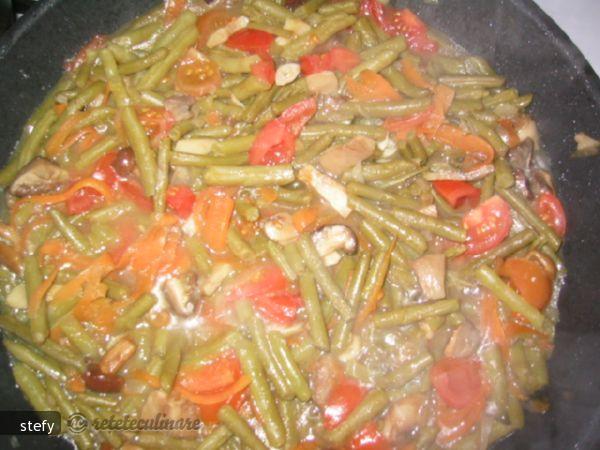 Garnitura cu pastai si ciuperci