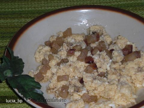 Jumari(papara)de Oua cu Slanina Afumata