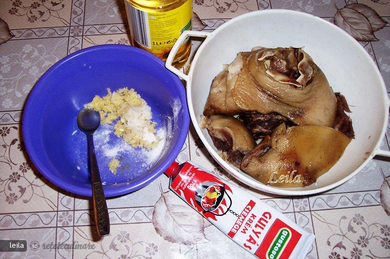 Rulada din cap de porc
