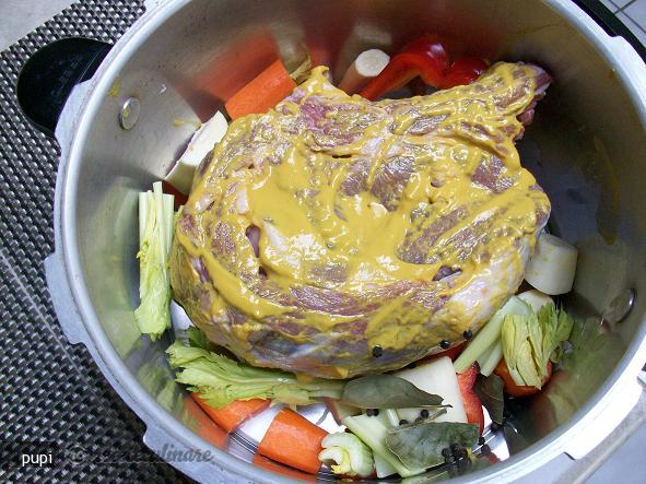 Carne de Vita cu Galuste de Faina