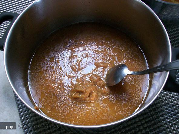 Carne de Vita cu Galuste de Faina