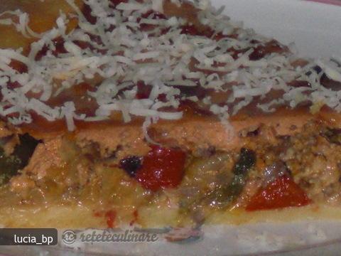 Tarta cu Ardei si Carne Tocata