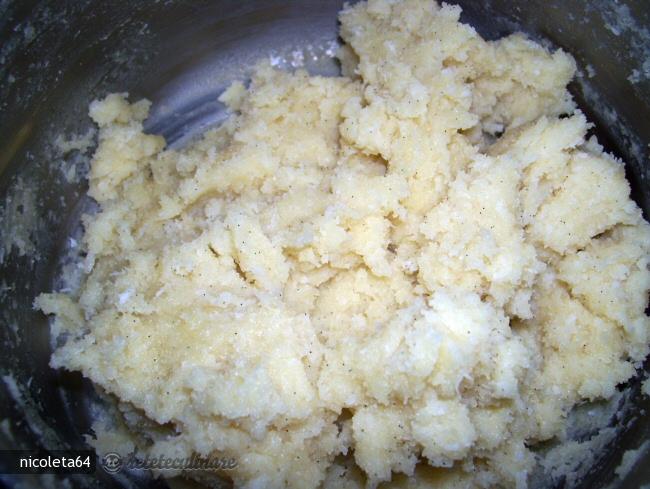 Bile de Gris cu Nuca de Cocos