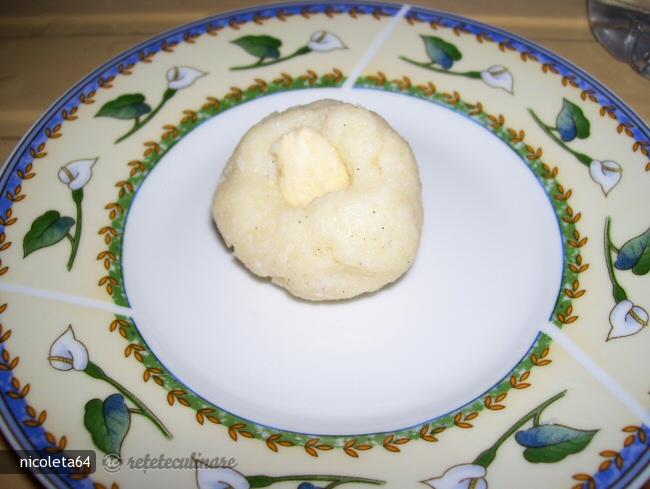 Bile de Gris cu Nuca de Cocos