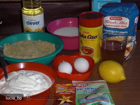 Prajitura cu Crema de Nuca Prajita si Smantana