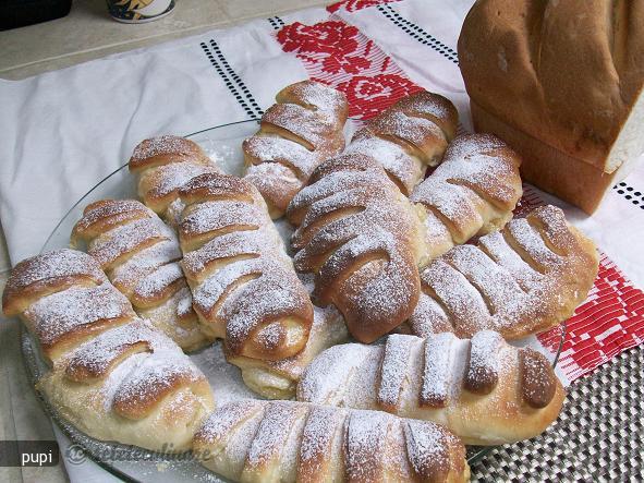 Pariziene cu Fondant cu Mere