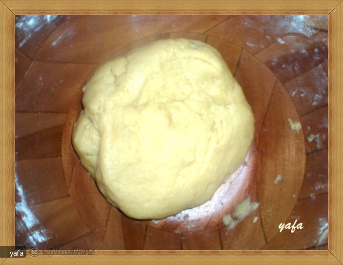 Delicioasa cu Mere