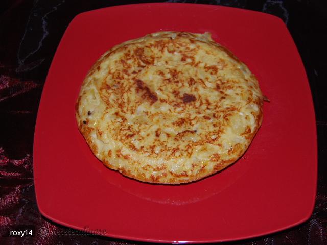 Tortilla de Patatas (turta de Cartofi cu Oua)