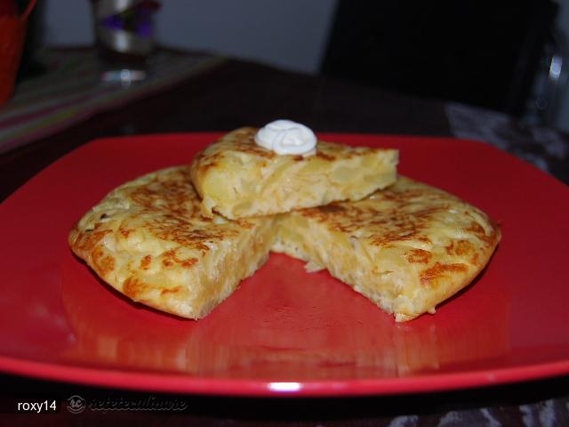 Tortilla de Patatas (turta de Cartofi cu Oua)