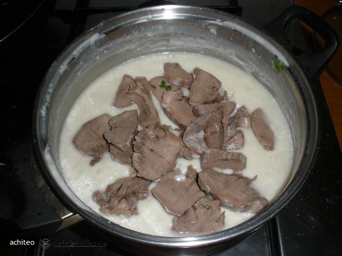 Limba de Porc cu Smantana