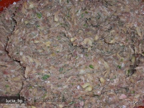 Chiftelute cu Cuscus, cu Sos, Pregatite in Stil Oriental