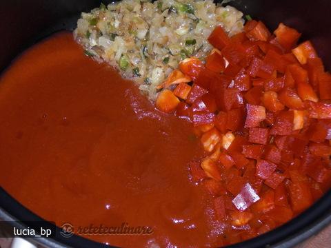 Chiftelute cu Cuscus, cu Sos, Pregatite in Stil Oriental
