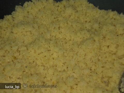 Chiftelute cu Cuscus, cu Sos, Pregatite in Stil Oriental
