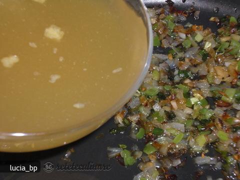 Chiftelute-papanasi Din Legume, cu Sos Special Din Iaurt