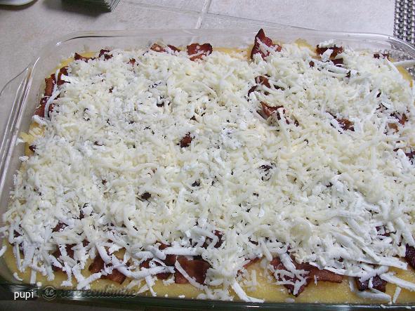 Mamaliga cu Bacon si Branza la Cuptor